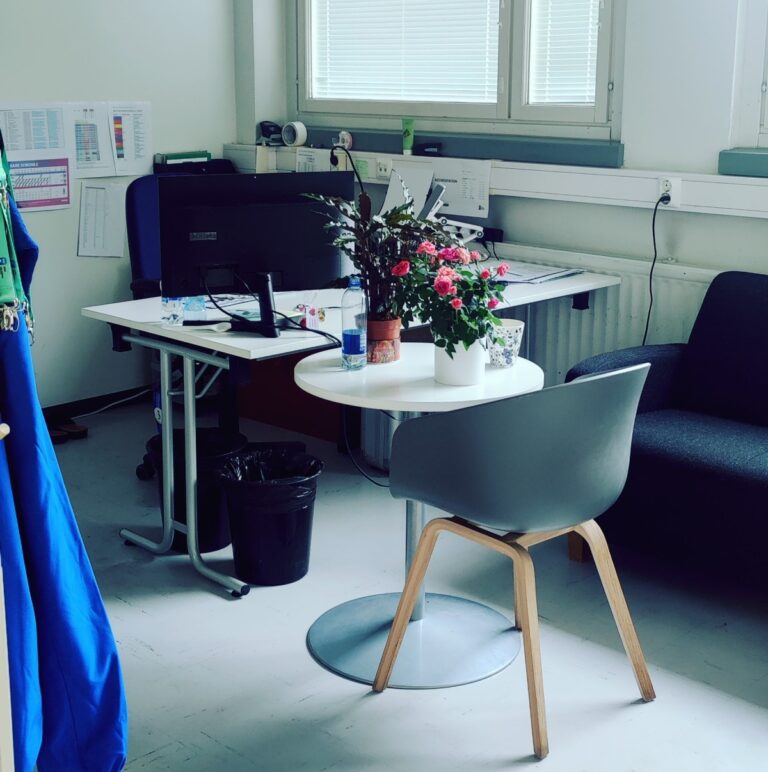 20230526-Jääkiekon-MM-2023-toimisto